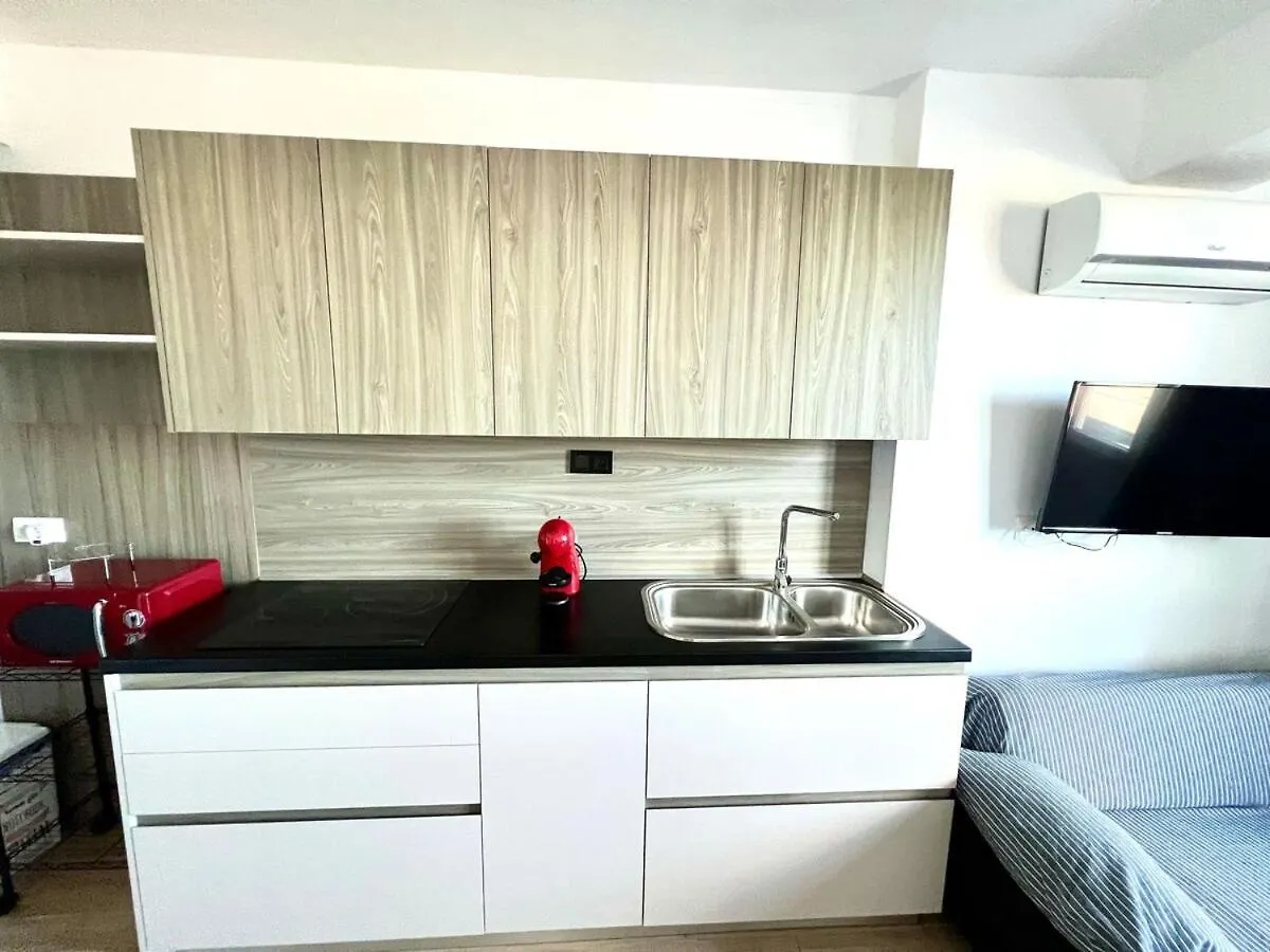 Apartamento Velazquez Aeropuerto A Malaga 0*,